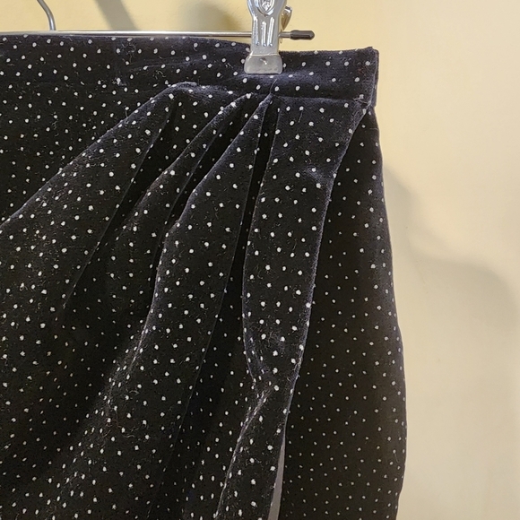 THEORY Dot  Velvet Pleated Wrap Skirt Size 8 NWT - Picture 7 of 15